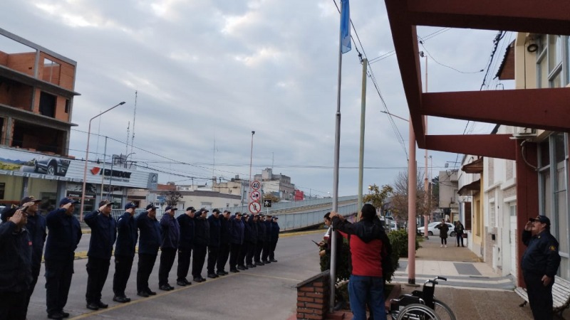 En el cuartel central se conmemora el Da del Bombero
